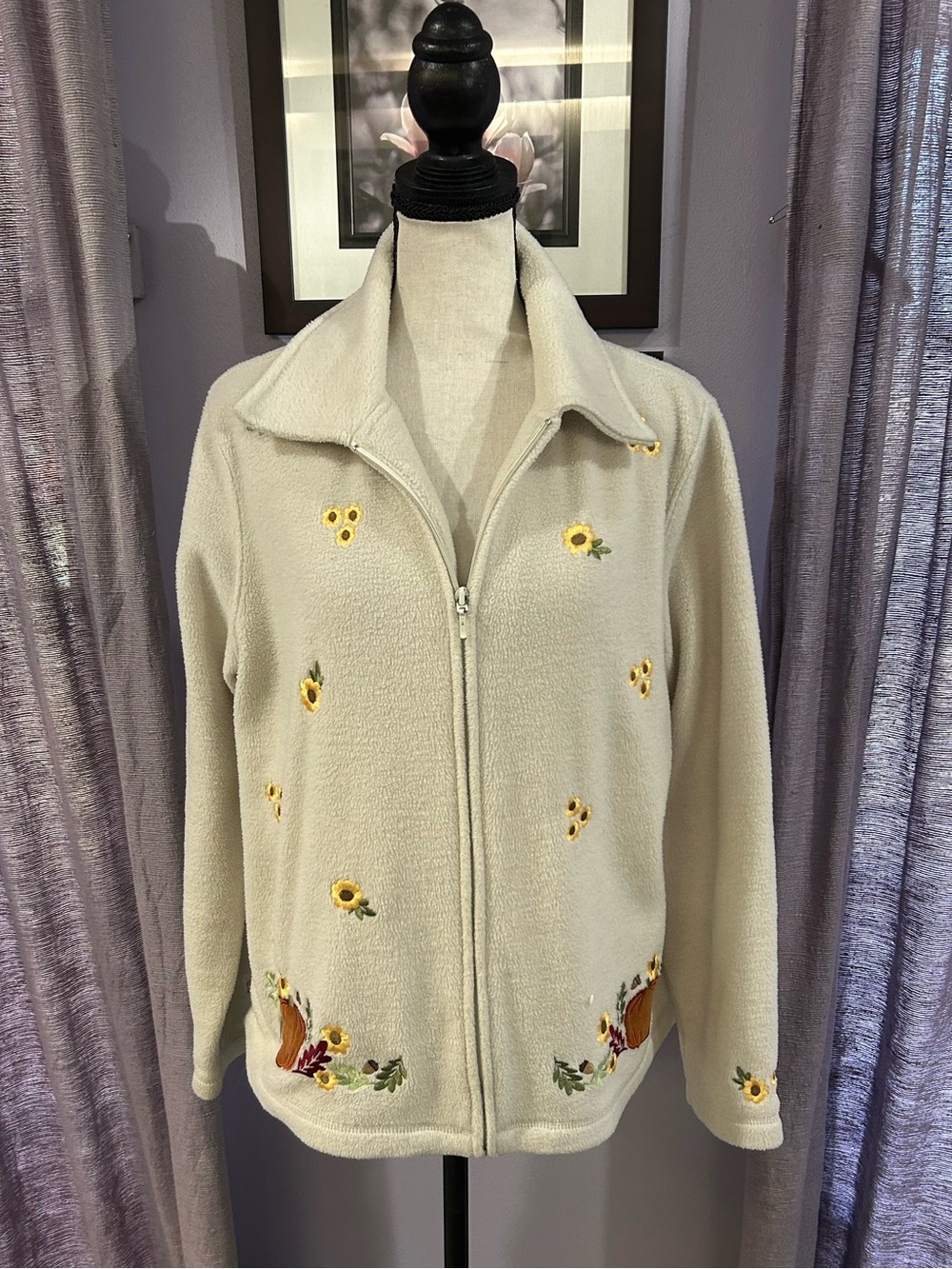 Northcrest Cream Zip-Front Sweater Jacket with Sunflower Embroidery